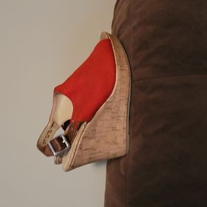 American Eagle Wedge